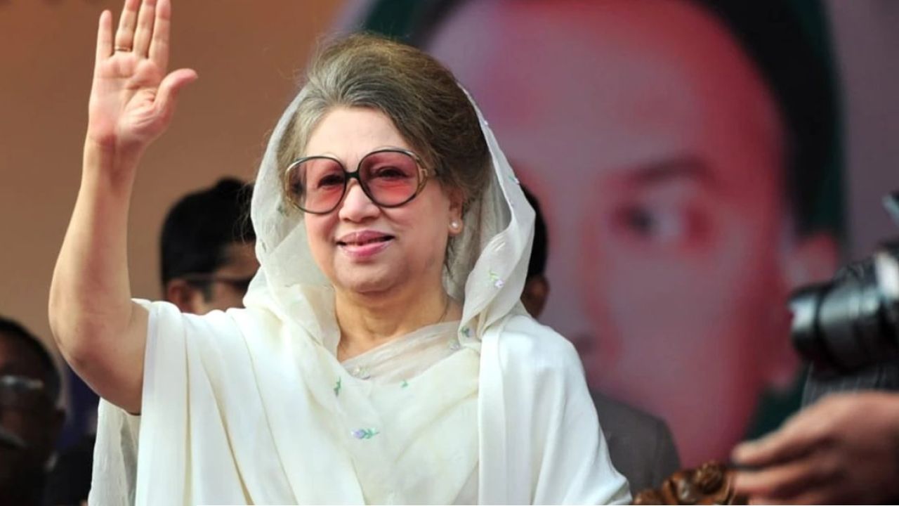 বাংলাদেশের গণতান্ত্রিক অগ্রযাত্রার প্রতিটি বাঁকে তার কণ্ঠস্বর ছিল অদম্য